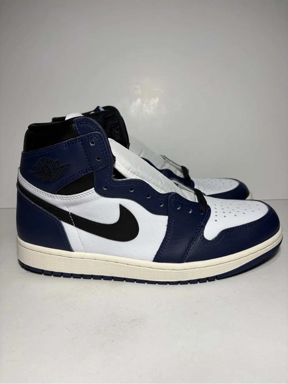 Nike Air Jordan 1 High OG Midnight Navy Black White Sneakers US 10 DZ5485-401